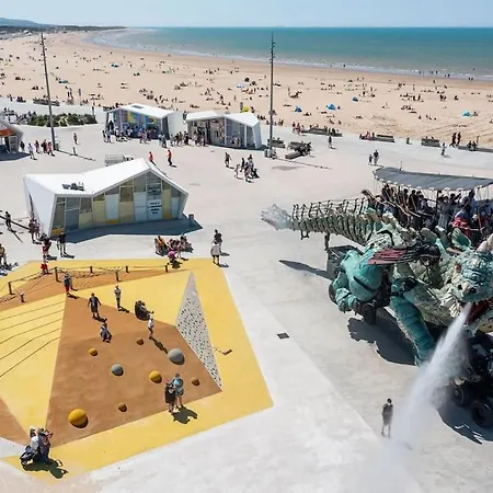 Cosy Avec Vue كاليه