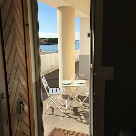 Cosy Avec Vue Кале